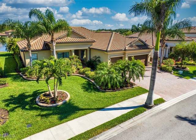 Property at 10973 Longwing Dr, Fort Myers, FL 33912, 4 beds, 2.5 baths