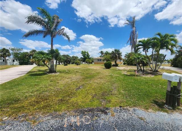 Property at 140 Raintree Ln, Fort Myers, FL 33908