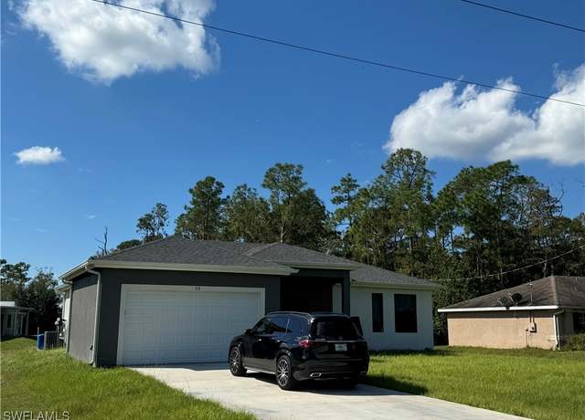 Property at 133 Greenbriar Blvd, Lehigh Acres, FL 33972, 5 beds, 3 baths