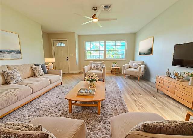 Property at 1418 SE 26th St, Cape Coral, FL 33904, 3 beds, 2 baths