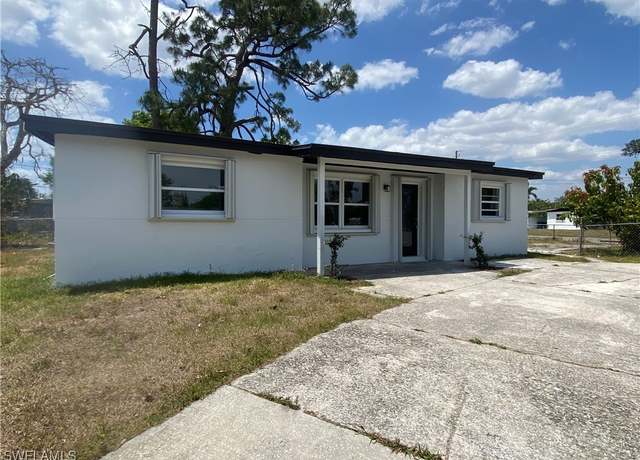Property at 1356 Floral Dr, Fort Myers, FL 33916, 3 beds, 2 baths