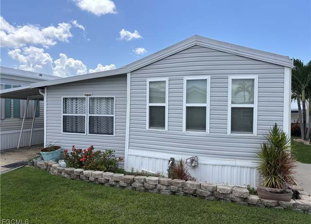 Property at 11661 Padina Dr, Fort Myers, FL 33908, 1 bed, 1.5 baths