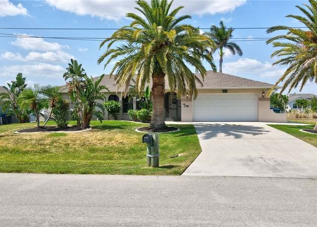 Property at 423 SE 17th St, Cape Coral, FL 33990, 3 beds, 2 baths