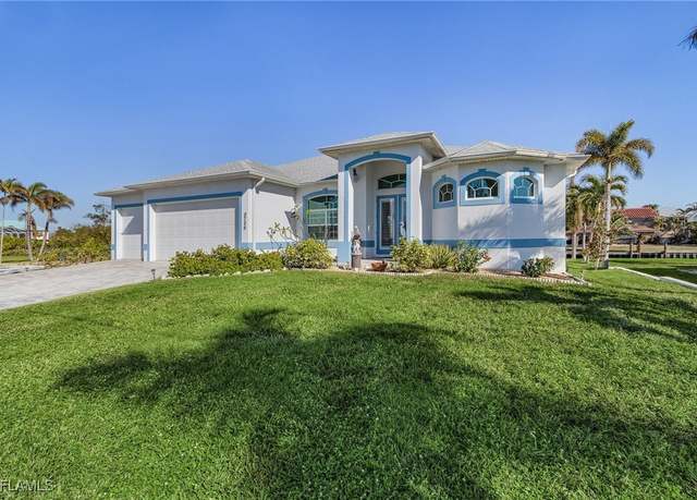 Property at 2726 Mangrove St, St. James City, FL 33956, 3 beds, 2.5 baths
