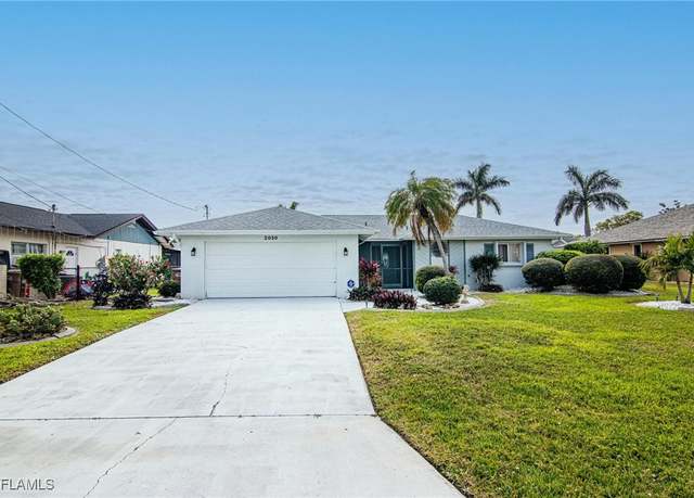 Property at 2030 SE 25th Ter, Cape Coral, FL 33904, 3 beds, 2 baths