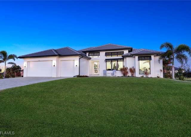 Property at 1625 NW 32nd Ct, Cape Coral, FL 33993, 4 beds, 3.5 baths