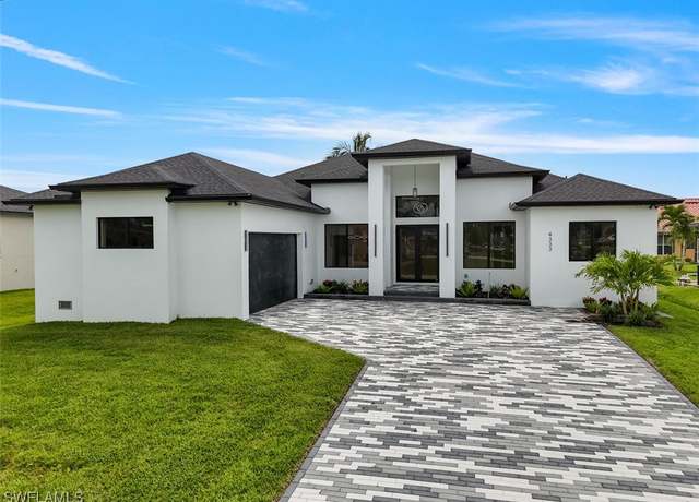 Property at 4333 SW 16th Pl, Cape Coral, FL 33914, 3 beds, 3 baths