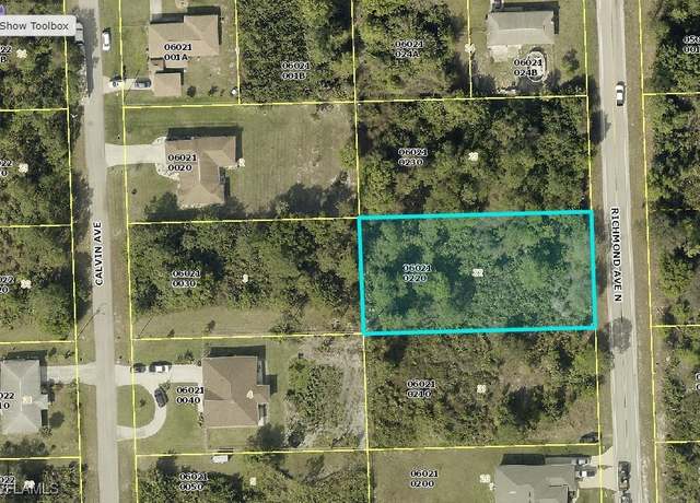 Property at 919 Richmond Ave N, Lehigh Acres, FL 33972