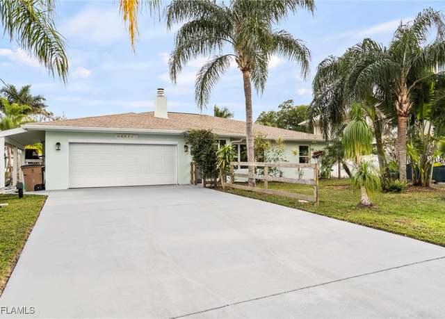 Property at 4542 E Riverside Dr, Fort Myers, FL 33905, 3 beds, 2 baths
