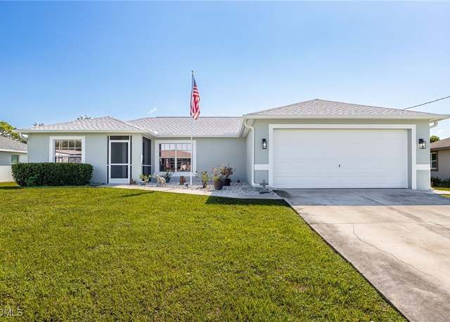 Property at 6221 Astoria Ave, Fort Myers, FL 33905, 3 beds, 2 baths