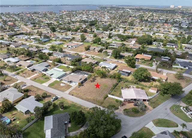 Property at 5206 Sunnybrook Ct, Cape Coral, FL 33904