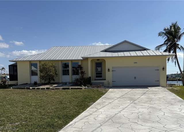 Property at 2480 Bayshore Dr, Matlacha, FL 33993, 3 beds, 2 baths