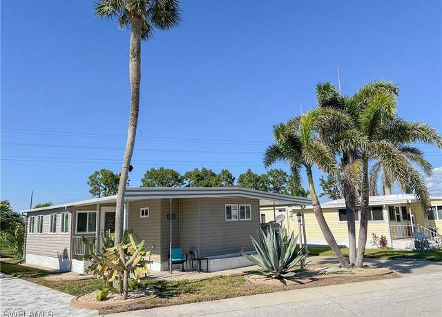 Property at 11290 Bayside Blvd, Fort Myers Beach, FL 33931, 2 beds, 2 baths