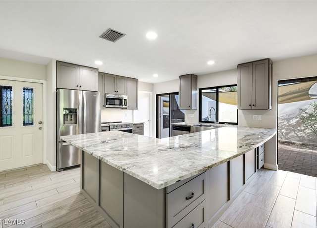 Property at 5878 Key Lime Way, Fort Myers, FL 33919, 2 beds, 2 baths