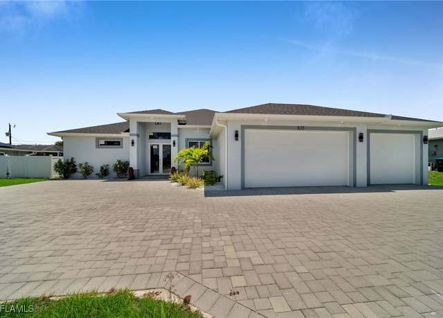 Property at 835 NE 7th Ave, Cape Coral, FL 33909, 3 beds, 3 baths