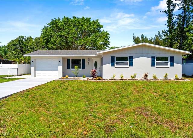 Property at 434 Lorraine Dr, Fort Myers, FL 33905, 3 beds, 2 baths
