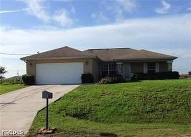 Property at 5231 Centennial Blvd, Lehigh Acres, FL 33971, 3 beds, 2 baths