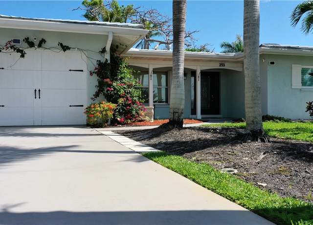 Property at 253 Bayshore Dr, Cape Coral, FL 33904, 2 beds, 2 baths
