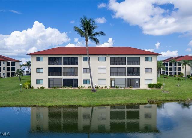 Property at 11140 Caravel Cir #106, Fort Myers, FL 33908, 1 bed, 1.5 baths