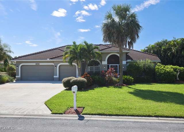Property at 8670 Kilkenny Ct, Fort Myers, FL 33912, 4 beds, 3 baths