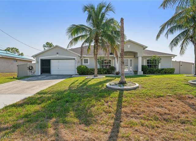 Property at 925 NE 4th Ave, Cape Coral, FL 33909, 3 beds, 2 baths
