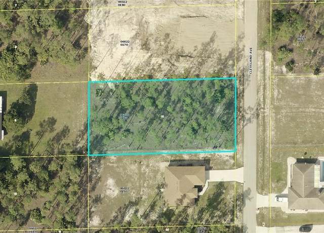Property at 1307 Cleveland Ave, Lehigh Acres, FL 33972