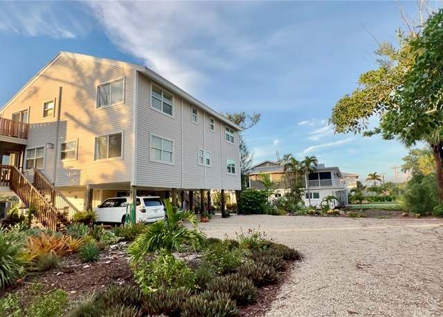 Property at 1390 Middle Gulf Dr Unit E, Sanibel, FL 33957, 3 beds, 3 baths