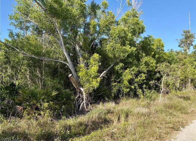 Property at 5664 Sandal Ln, Bokeelia, FL 33922