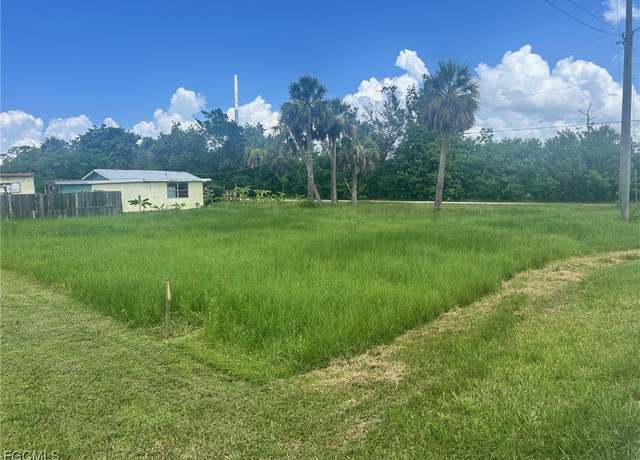 Property at 2601 Lee St, Punta Gorda, FL 33950