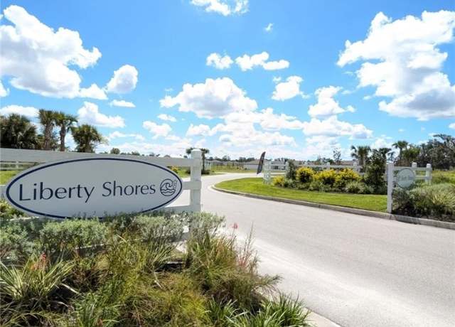 Property at 821 Gen Chesty Puller Ct, Labelle, FL 33935, 3 beds, 2 baths