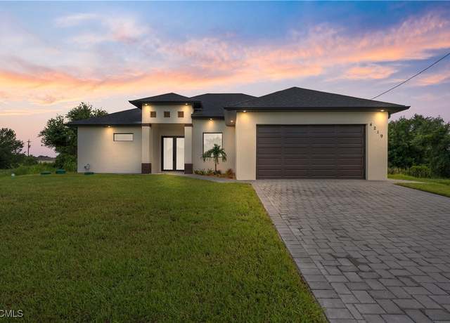 Property at 4219 8th St SW, Lehigh Acres, FL 33976, 3 beds, 2.5 baths
