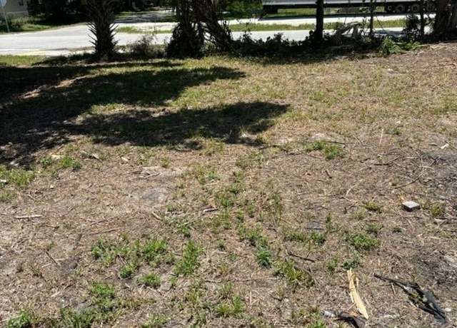 Property at 403 Santa Barbara St, North Fort Myers, FL 33903