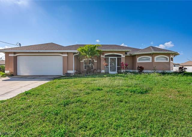 Property at 246 Blackstone Dr, Fort Myers, FL 33913, 3 beds, 2 baths