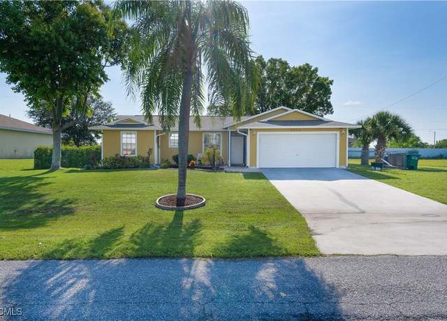 Property at 2303 NE 7th Ave, Cape Coral, FL 33909, 3 beds, 2 baths