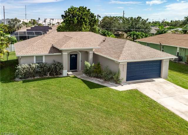 Property at 2029 Savona Pkwy W, Cape Coral, FL 33914, 3 beds, 2 baths