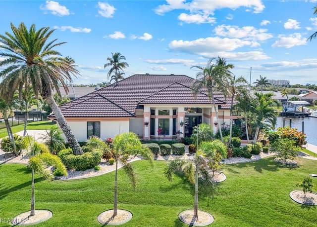 Property at 5342 SW 9th Pl, Cape Coral, FL 33914, 3 beds, 3.5 baths