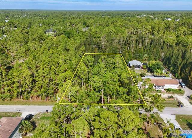 Property at 1111 5th Ave, Lehigh Acres, FL 33972