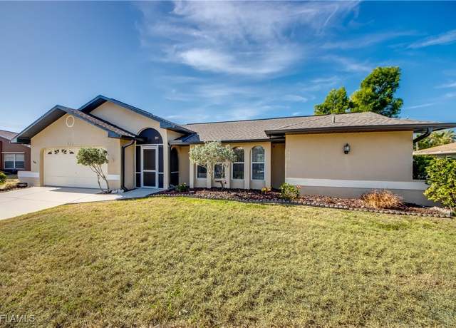 Property at 622 SE 21st Ln, Cape Coral, FL 33990, 3 beds, 2 baths