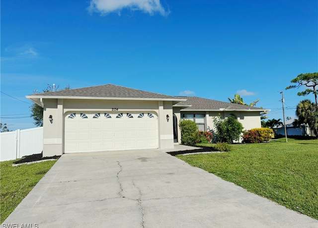 Property at 2134 SW 3rd Ave, Cape Coral, FL 33991, 3 beds, 2 baths