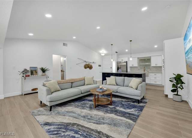 Property at 852 Rabbit Rd, Sanibel, FL 33957, 3 beds, 3 baths