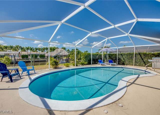 Property at 436 Avalon Dr, Cape Coral, FL 33904, 2 beds, 2 baths