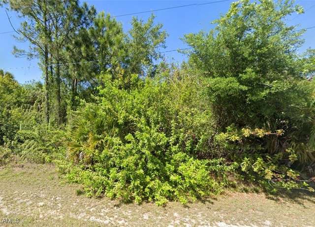 Property at 203 E 13th St, Lehigh Acres, FL 33972