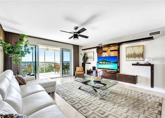 Property at 6061 Silver King Blvd #401, Cape Coral, FL 33914, 3 beds, 3.5 baths