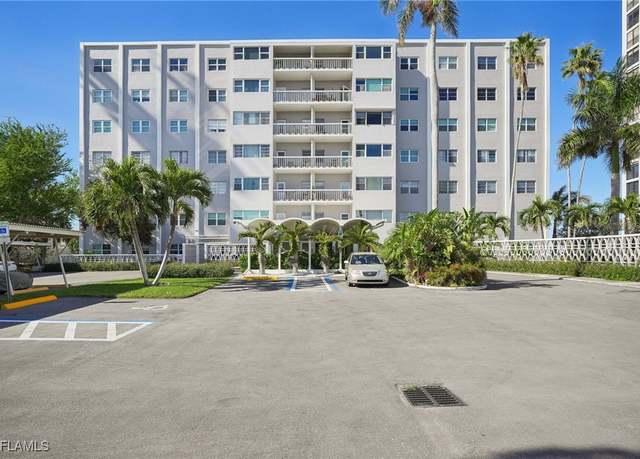 Property at 1900 Clifford St #704, Fort Myers, FL 33901, 2 beds, 2 baths