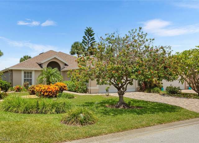 Property at 20710 Persimmon Pl, Estero, FL 33928, 2 beds, 2 baths