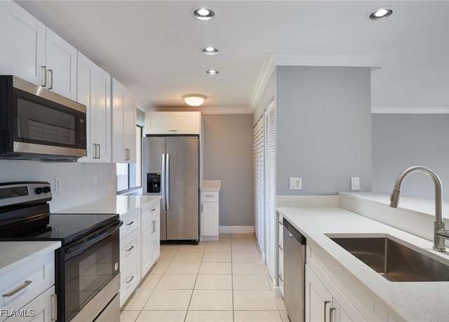 Property at 7012 Constitution Blvd #206, Fort Myers, FL 33967, 2 beds, 2 baths