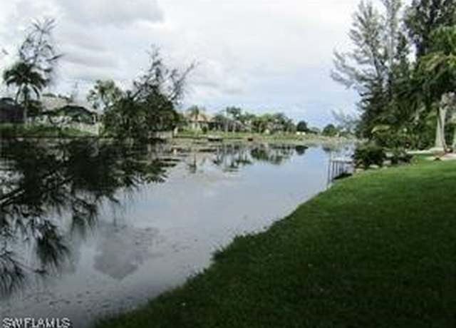 Property at 125 SE 21st St, Cape Coral, FL 33990