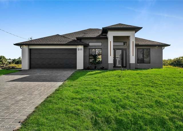 Property at 814 Edward Ave, Lehigh Acres, FL 33936, 4 beds, 2 baths