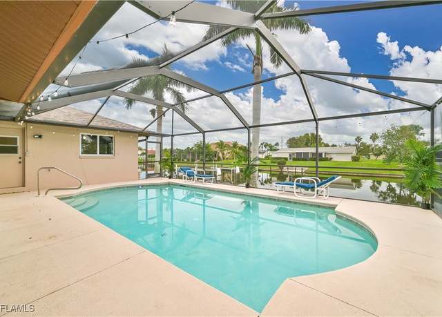 Property at 3209 SE 1st Ct, Cape Coral, FL 33904, 4 beds, 2 baths