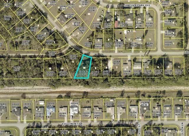 Property at 2192 Wyandotte Ave, Alva, FL 33920